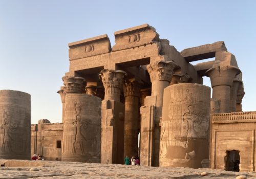 Kom ombo2